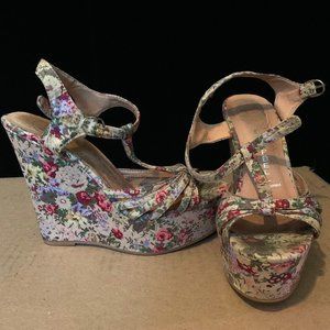 SOLD - Jeffrey Campbell floral platform